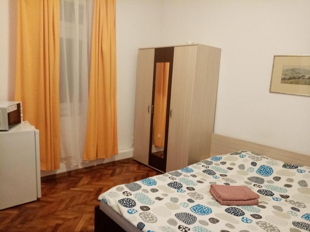 Republicii Apartment Historic Center Brassó Kültér fotó