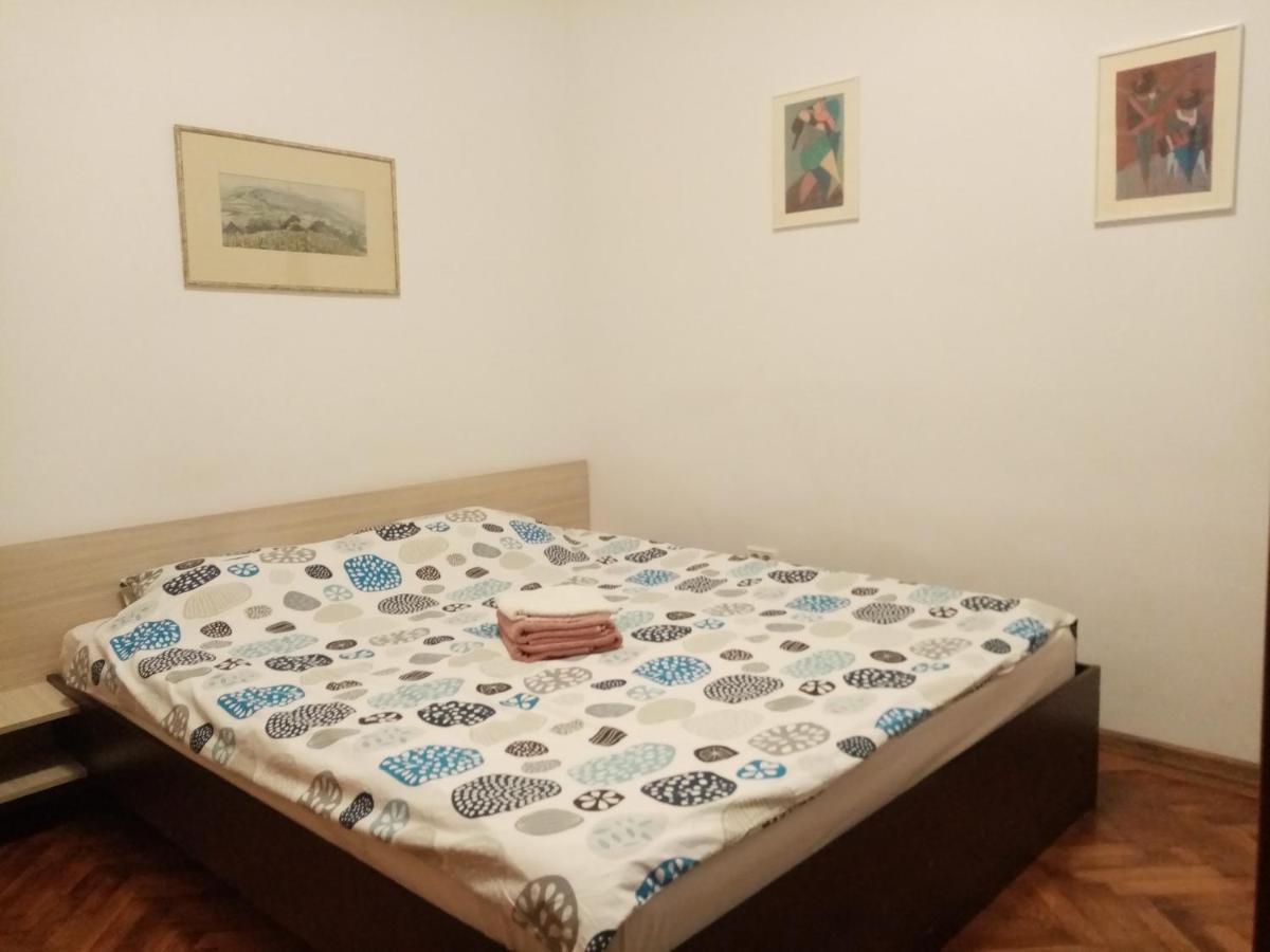 Republicii Apartment Historic Center Brassó Kültér fotó